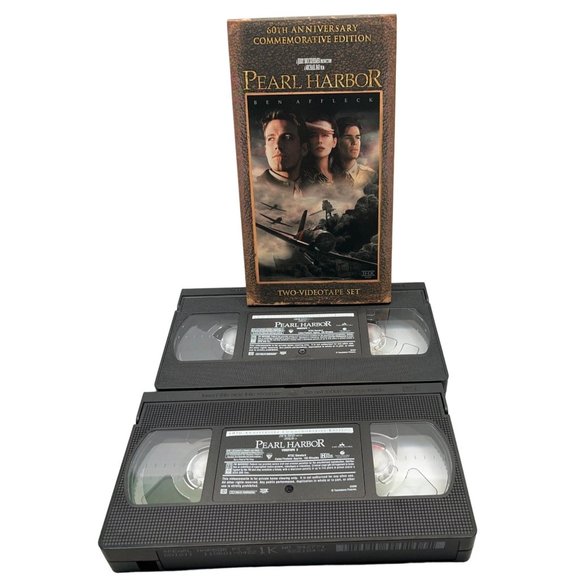 Pearl Harbor 60th Anniversary Commemorative 2 VHS Gift Set Ben Affleck Bonus Fea - Picture 1 of 6